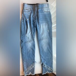 Coco + Carmen stretch Jean capris